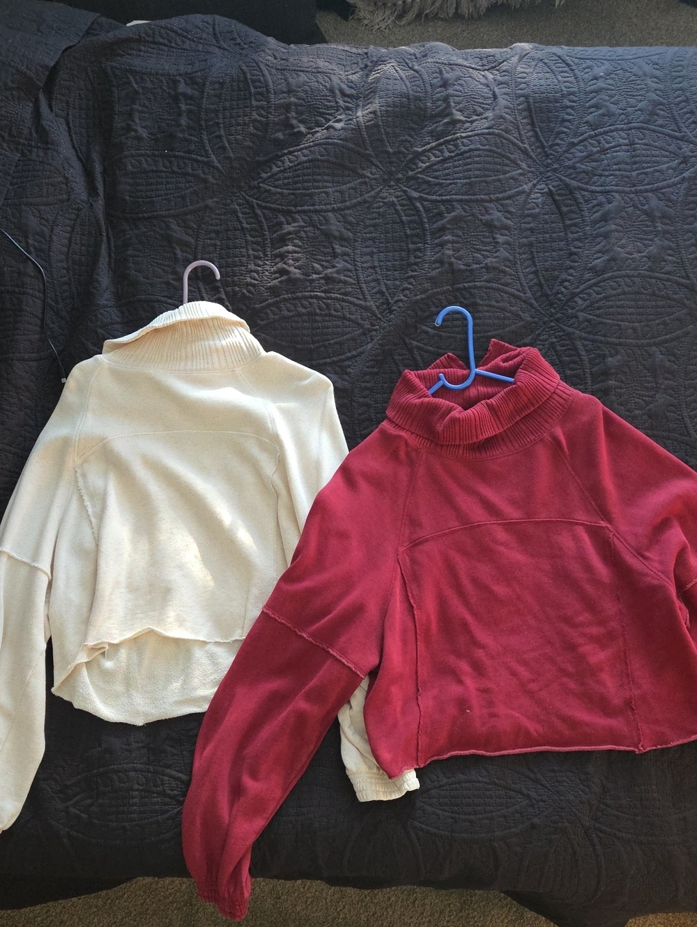 Aerie Cream and Deep Red Turtleneck Pullover Sweater Set